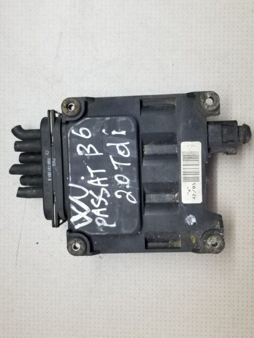 Volkswagen Passat B6 2.0 TDI Vacuum Solenoid Valve Block 3C0906625