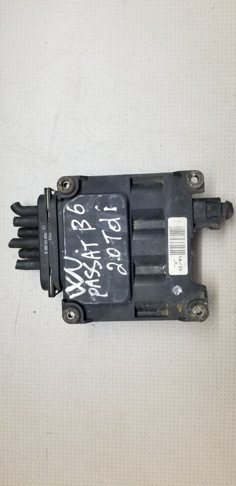 Volkswagen Passat B6 2.0 TDI Vacuum Solenoid Valve Block 3C0906625