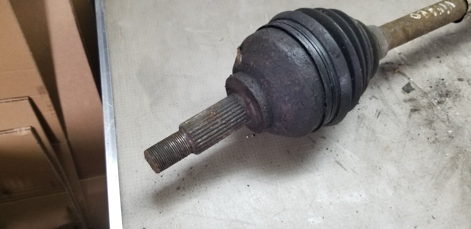 Vauxhall Vivaro 2007-ON 2.0DTi Driveshaft Front LH Passenger Side - Image 3