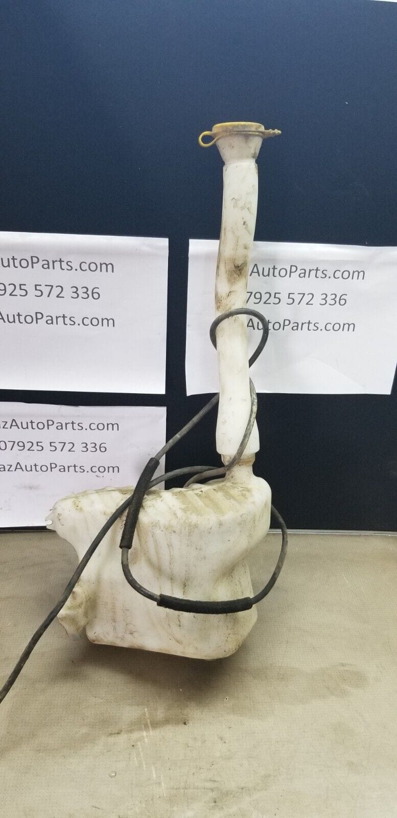 2010-2019 Renault Master Movano Nv400 Washer Fluid Bottle 289100023R - Image 3