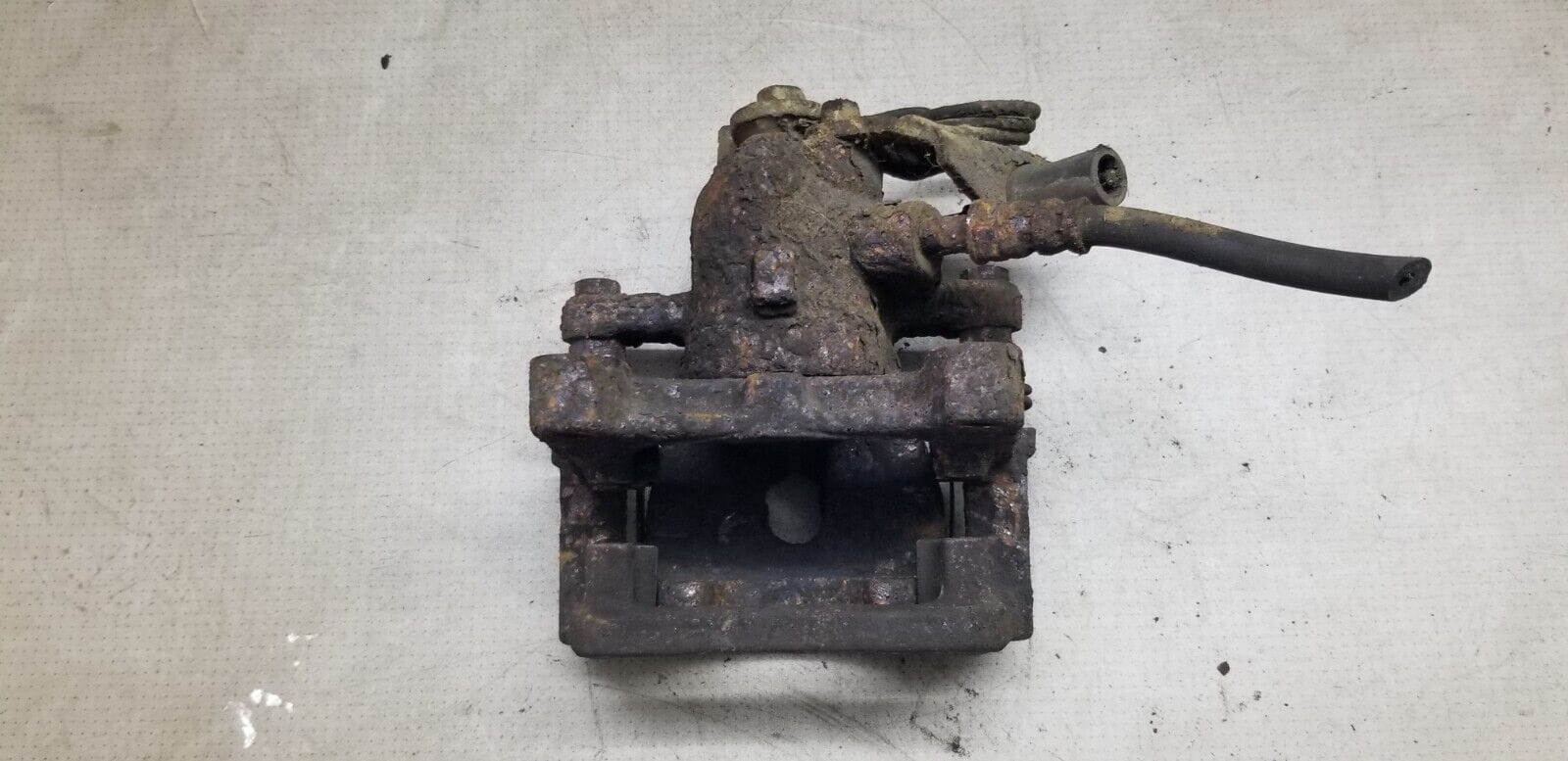 2011 FORD GALAXY 2.0 DIESEL NSR REAR PASSENGER SIDE BRAKE CALIPER - Image 3