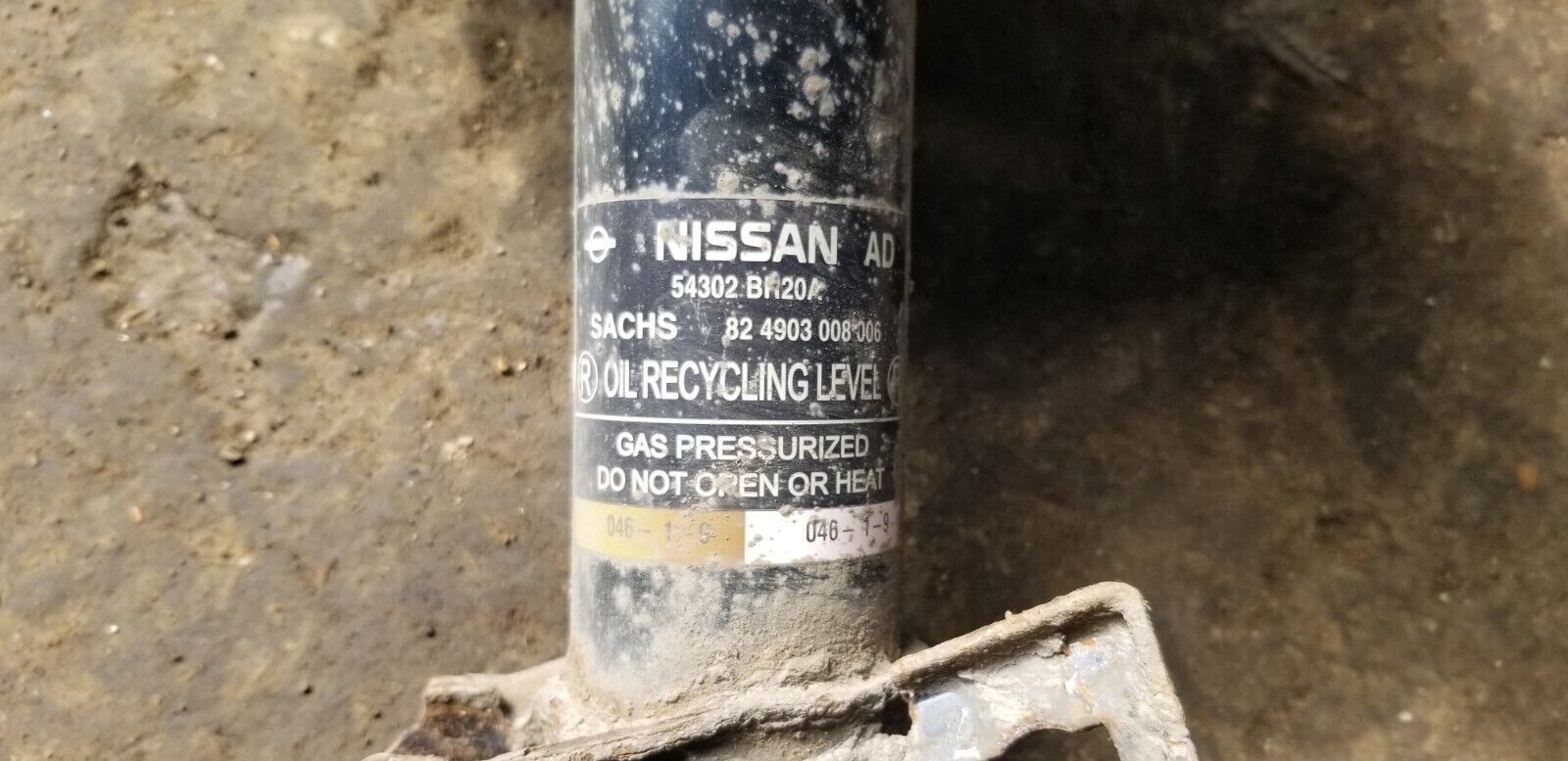 2011 Nissan Qashqai J10 1.5 Diesel. Front Right Side Shock Absorber 54302BR20A - Image 3