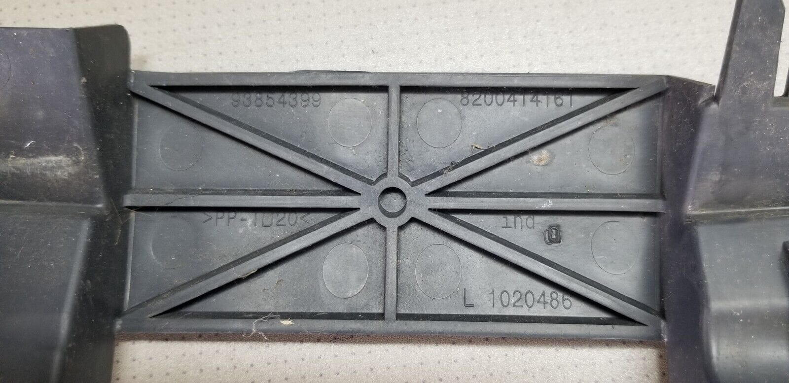 20112 RENAULT TRAFIC II Radiator Grill / cover 93854399 8200414161 - Image 4