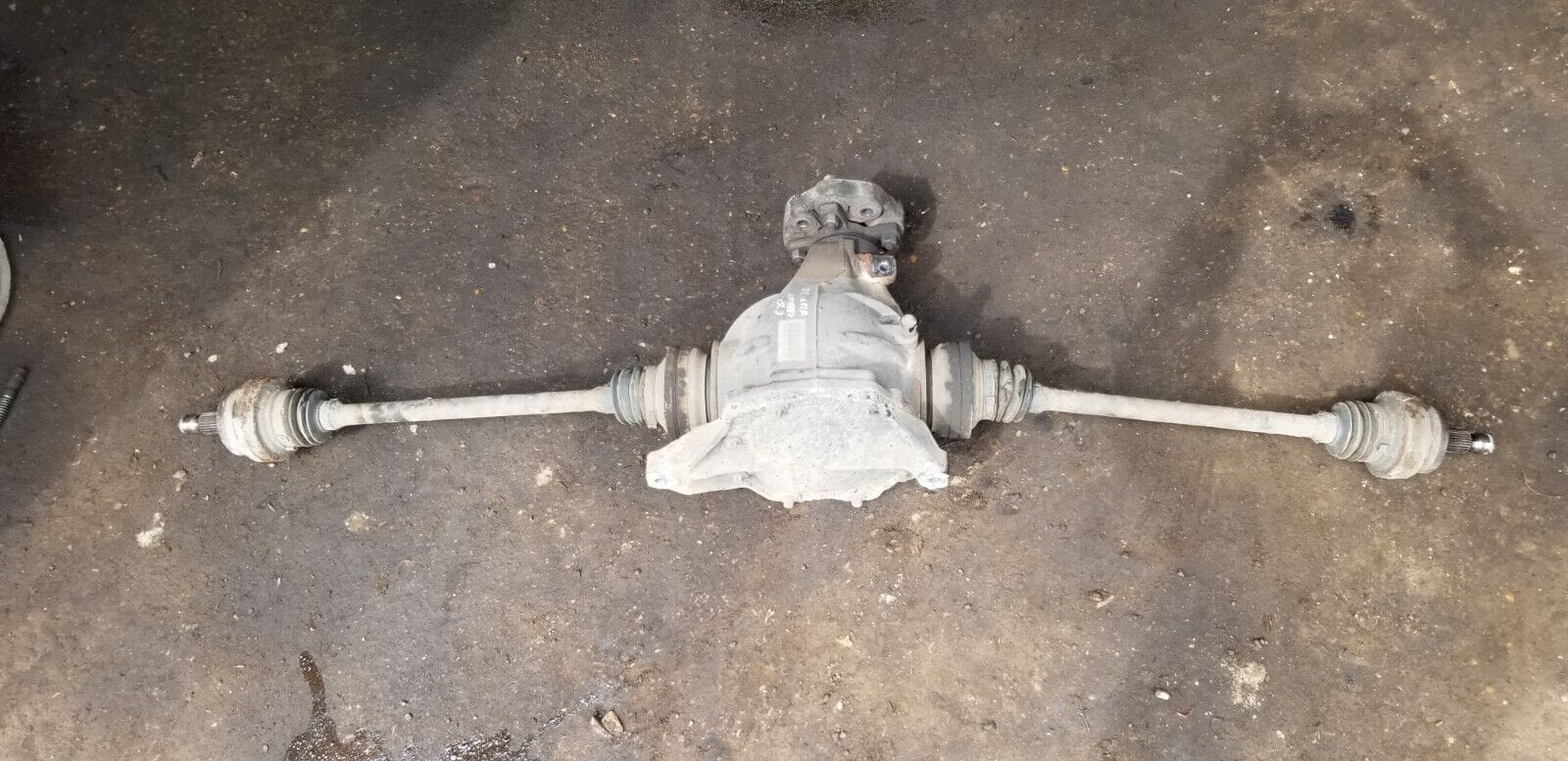 2012 MERCEDES BENZ E250 CDI COUPE REAR DIFFERENTIAL A2043510705