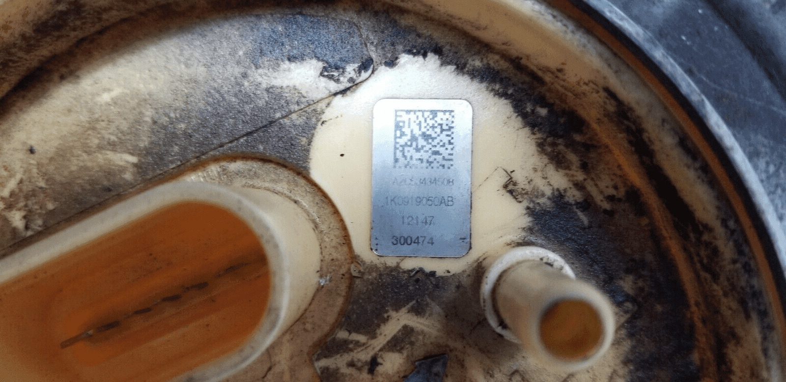 2012 SKODA OCTAVIA 1.6 TDI CAYC IN TANK FUEL SENDER UNIT PUMP 1K0919050AB - Image 6