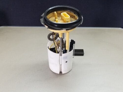 2012 SKODA OCTAVIA 1.6 TDI CAYC IN TANK FUEL SENDER UNIT PUMP 1K0919050AB