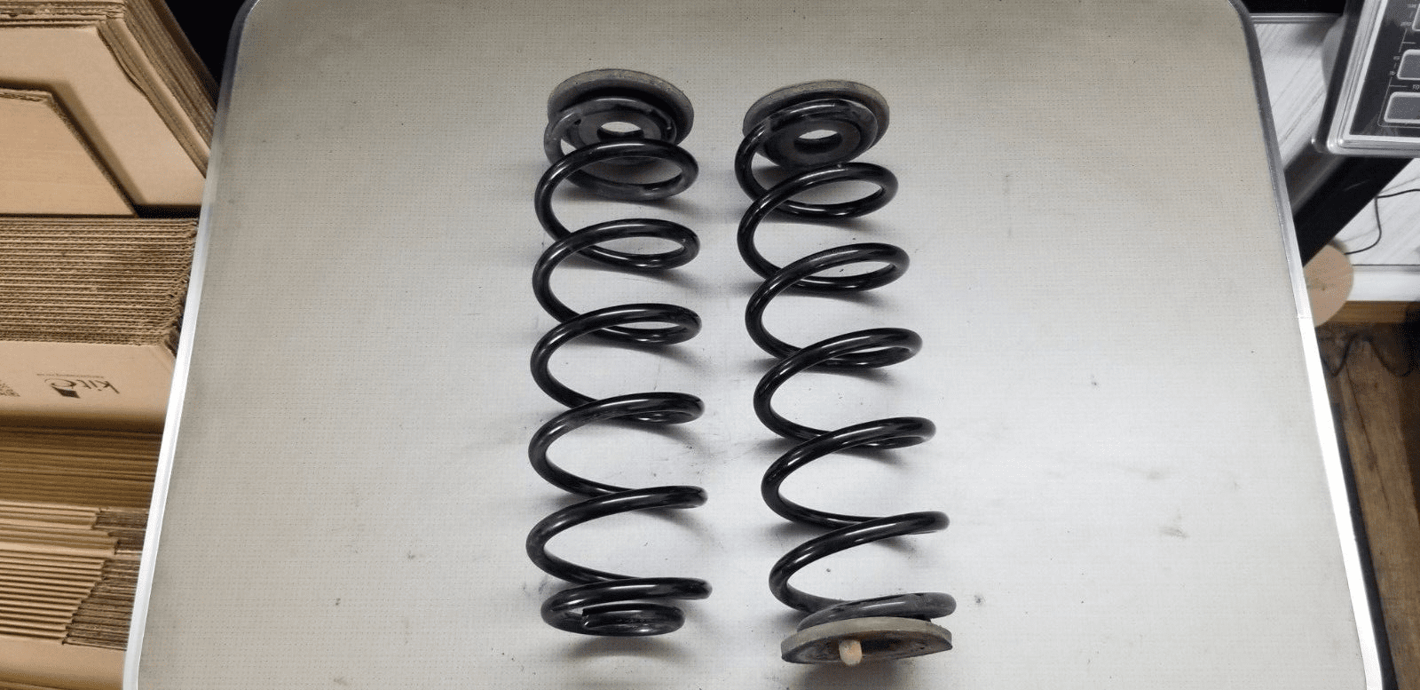 2012 SKODA OCTAVIA SUSPENSION COIL SPRING REAR PAIR MK2 - Image 4