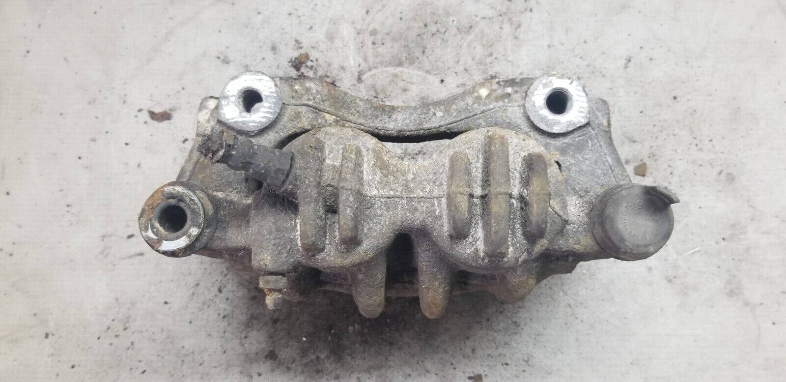 2014 Renault Master / Nv400 / Movano 2.3 Dci Front Caliper Driver Side - Image 4