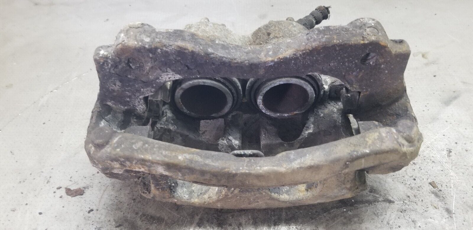 2014 Renault Master / Nv400 / Movano 2.3 Dci Front Caliper Driver Side - Image 6