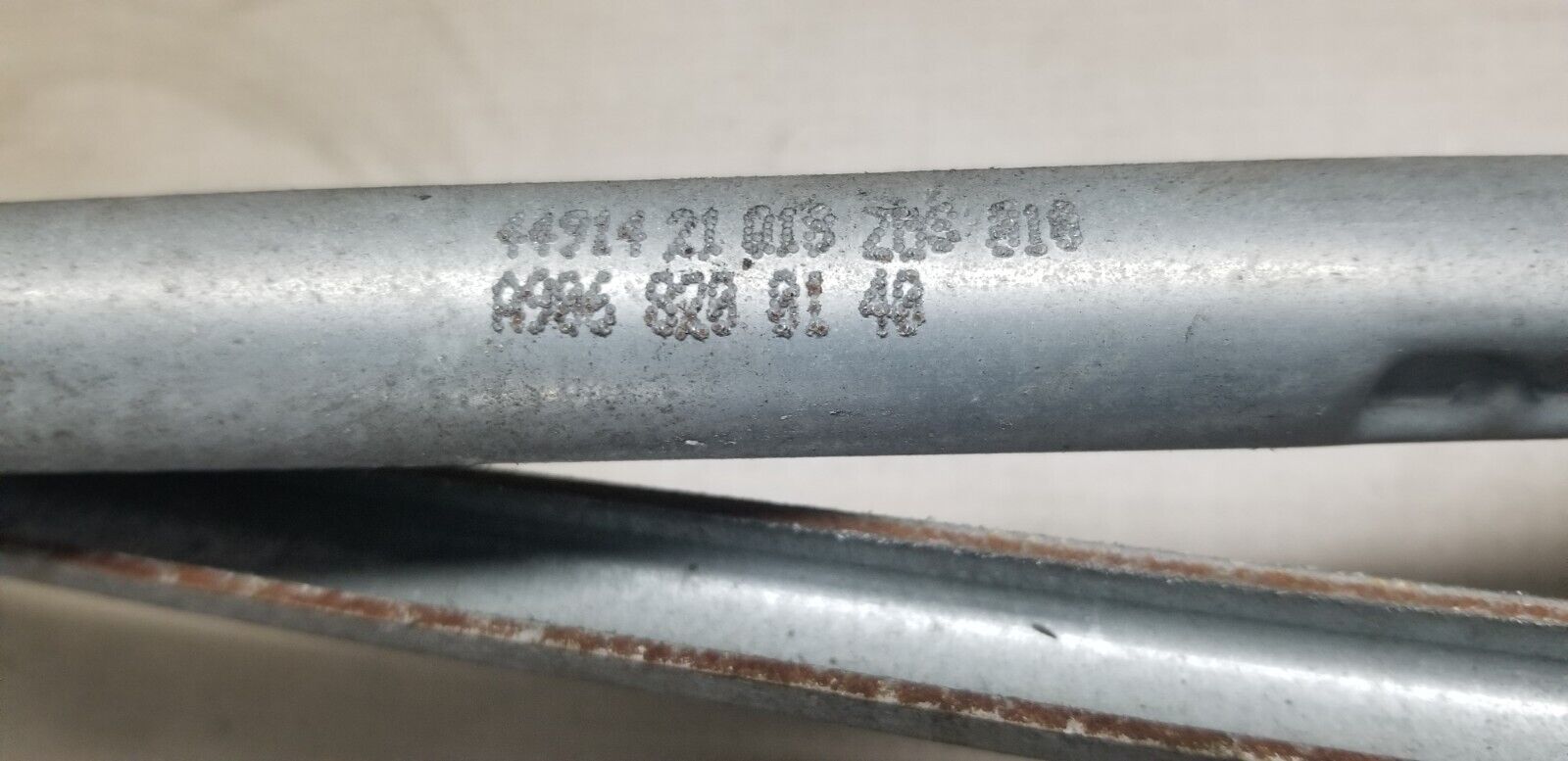 OEM VW Crafter front wiper motor with linkage 40514712V