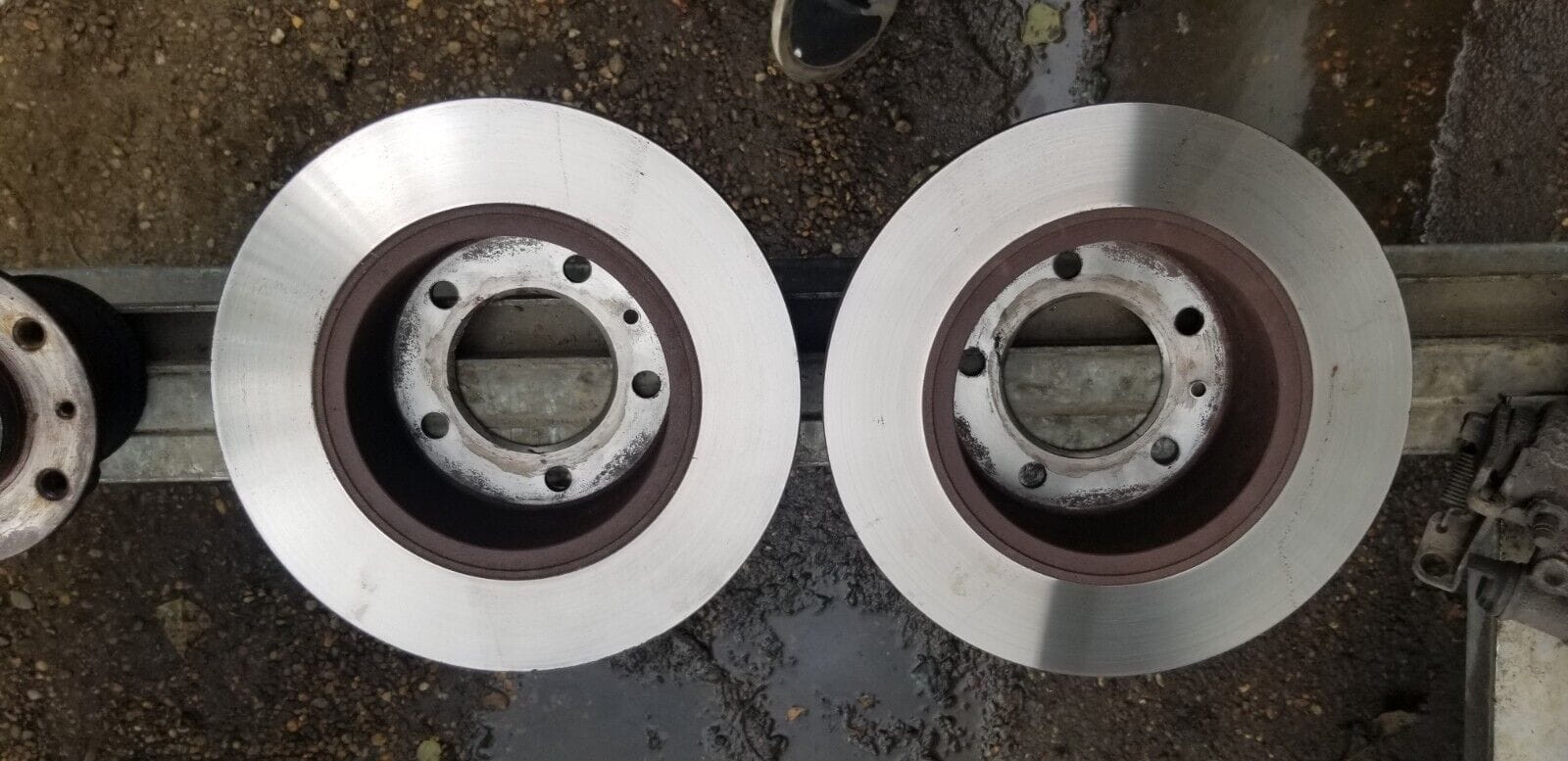 2018 RENAULT MASTER MOVANO 2 NEW BACK BRAKE DISCS - Image 3