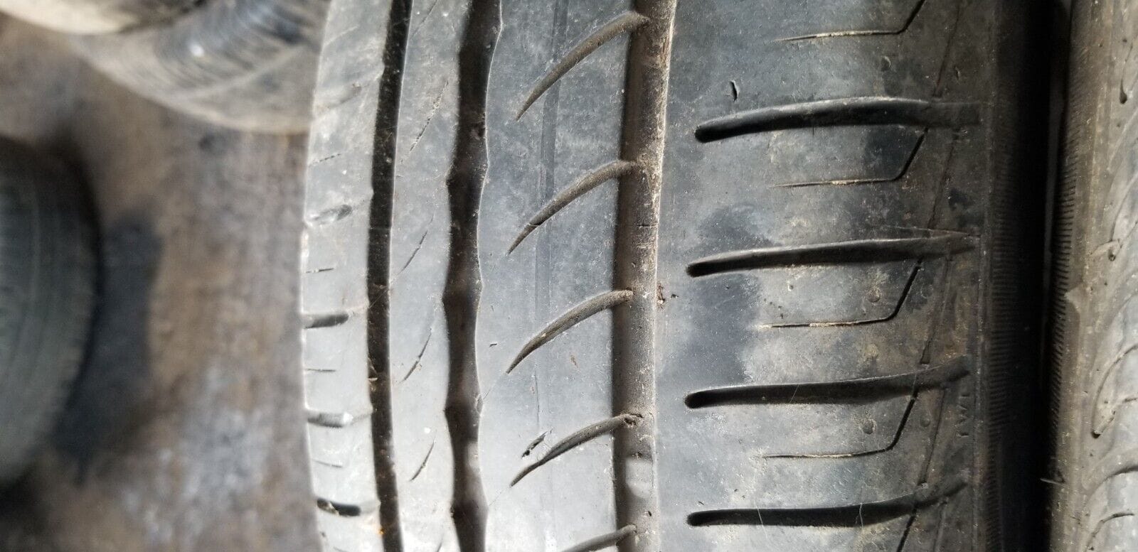 2x 6768497 MINI 5.5Jx15H2 WHEELS & TYRES 175/65R15 - Image 11