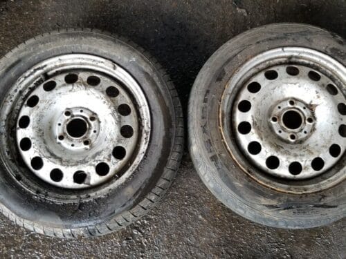 2x 6768497 MINI 5.5Jx15H2 WHEELS & TYRES 175/65R15