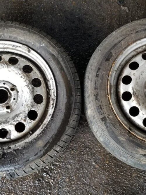 2x 6768497 MINI 5.5Jx15H2 WHEELS & TYRES 175/65R15