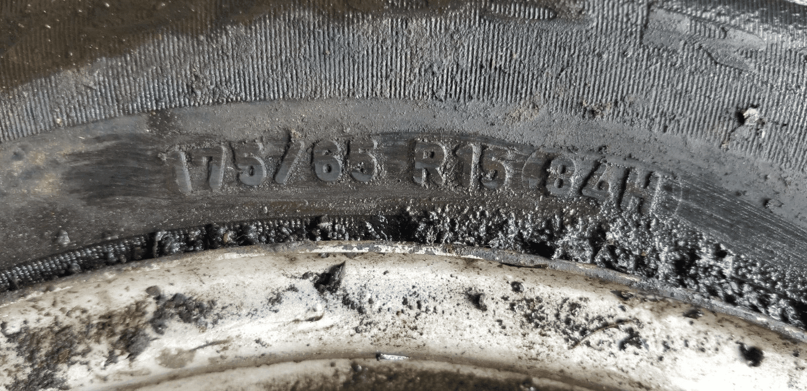 2x 6768497 MINI 5.5Jx15H2 WHEELS & TYRES 175/65R15 - Image 7