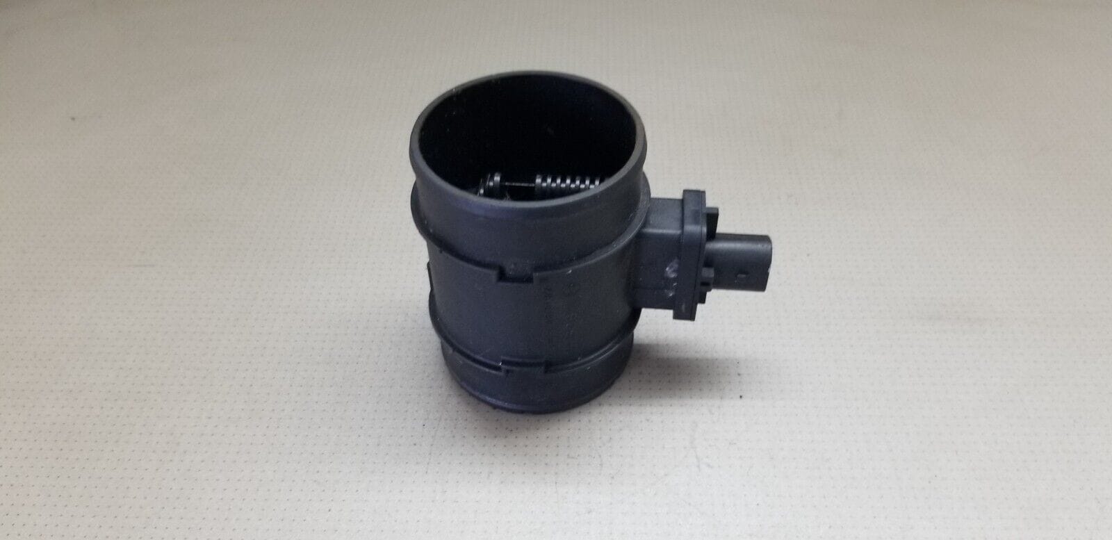 AIR MASS FLOW METER SENSOR FOR VAUXHALL CHEVROLET SUZUKI 0281002940