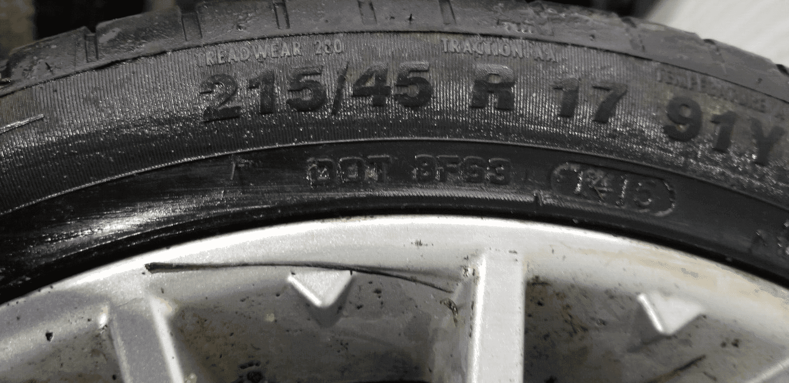 Alfa Romeo Alloy Wheels and Tyres 5 stud 215/45/R17 7Jx17H2 - Image 13