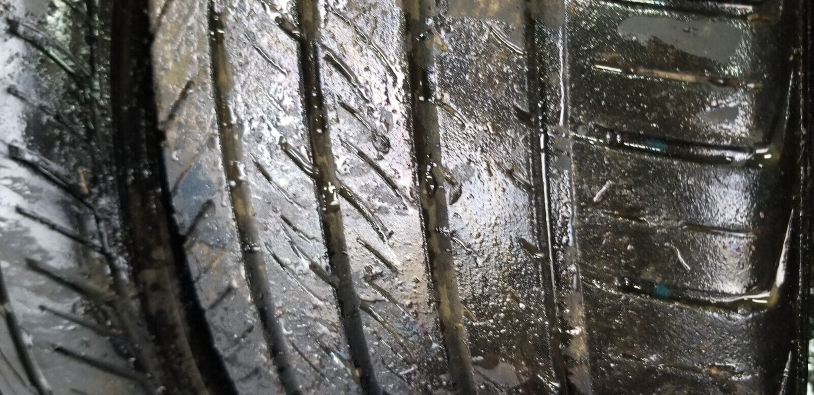 Alfa Romeo Alloy Wheels and Tyres 5 stud 215/45/R17 7Jx17H2 - Image 10