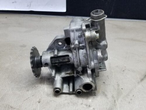 ENGINE OIL PUMP RENAULT MASTER  8200916824 2.3 DIESEL