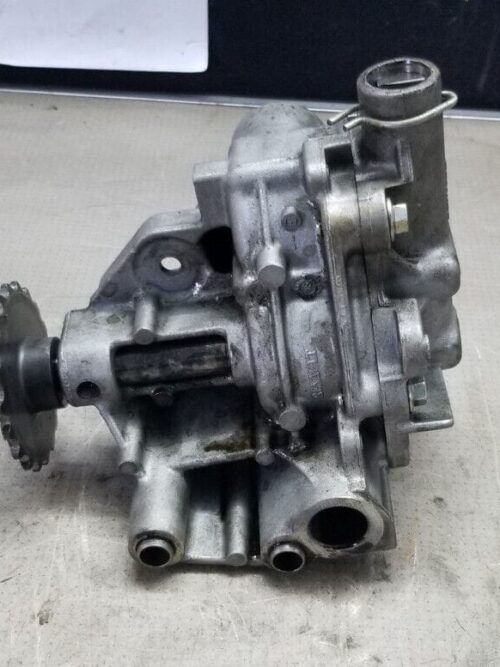 ENGINE OIL PUMP RENAULT MASTER  8200916824 2.3 DIESEL