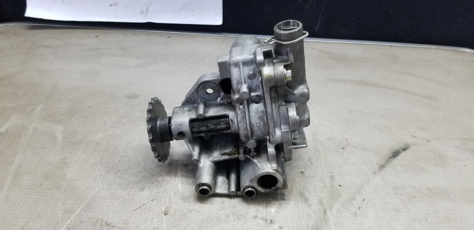 ENGINE OIL PUMP RENAULT MASTER 8200916824 2.3 DIESEL