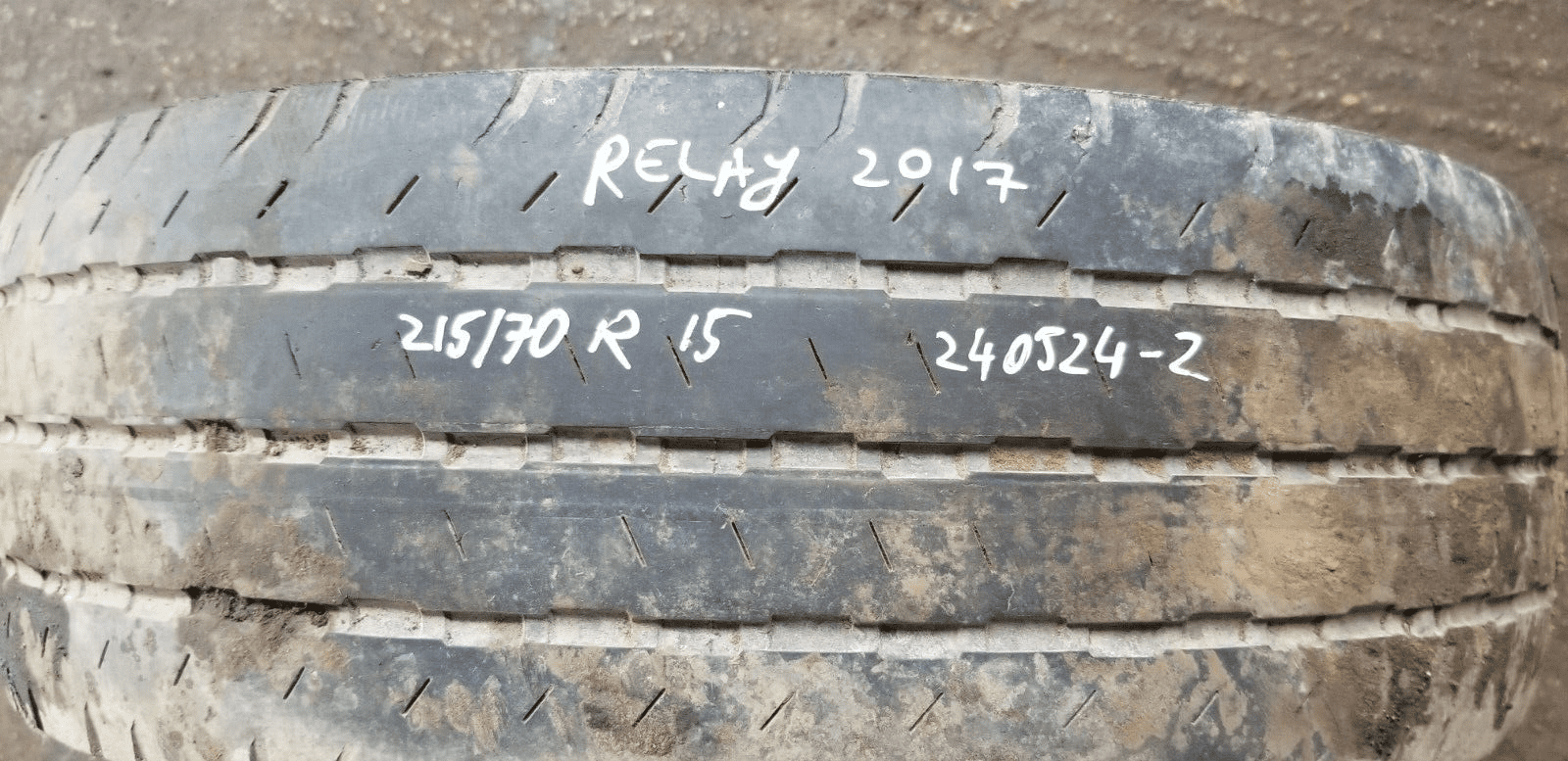 FIAT DUCATO PEUGEOT BOXER STEEL WHEEL WITH TYRE 215/70 R15 - Image 5