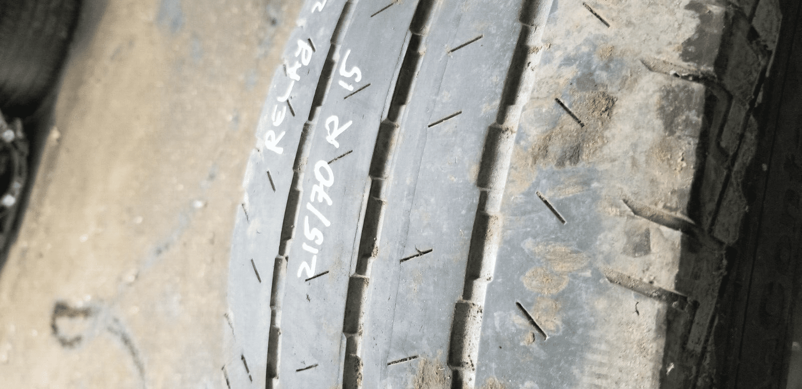 FIAT DUCATO PEUGEOT BOXER STEEL WHEEL WITH TYRE 215/70 R15 - Image 7