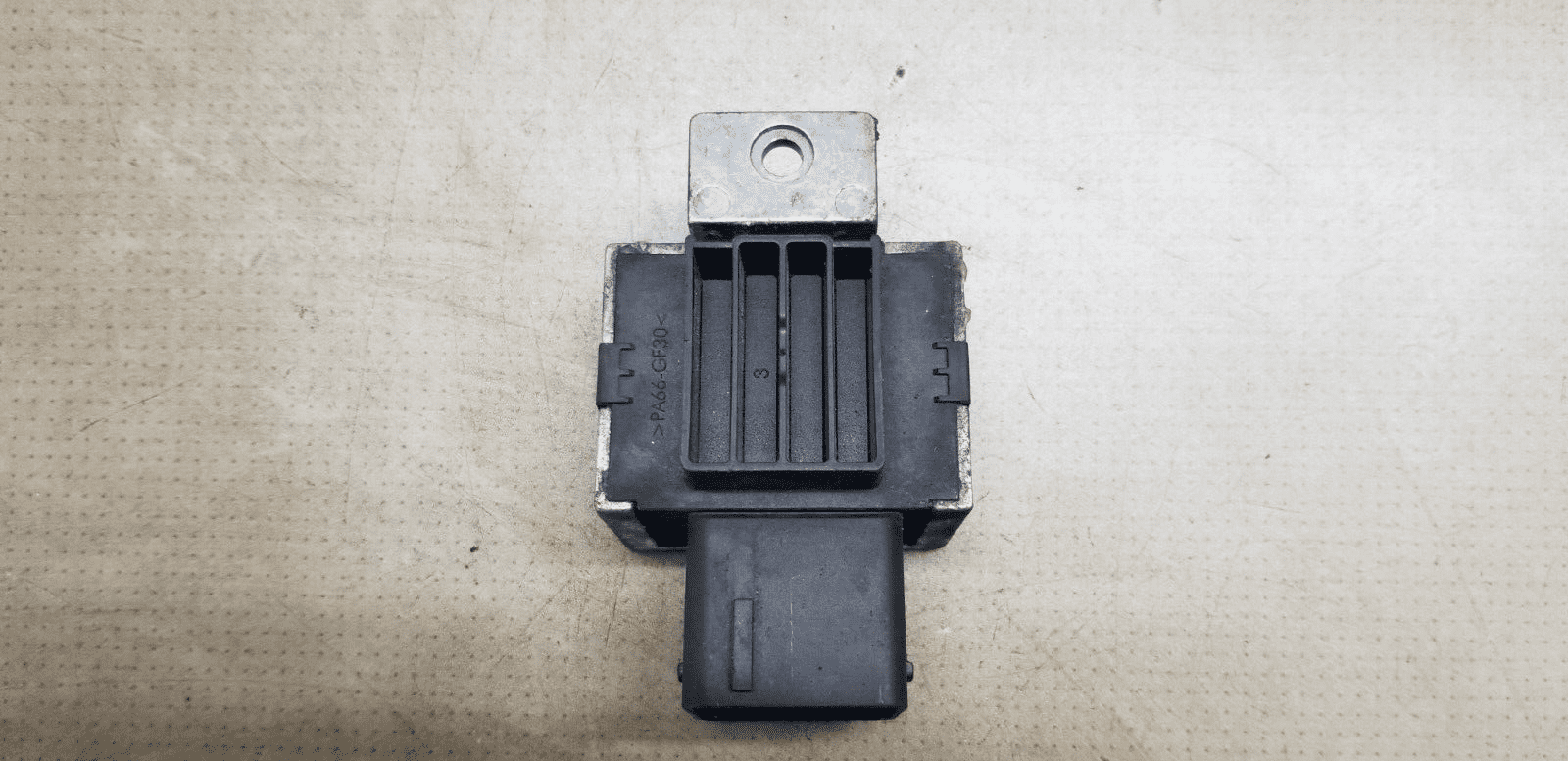 FORD GALAXY 2011 2.0 TDCI 9M5Q12A343AA SPARK PLUG HEATING RELAY - Image 3