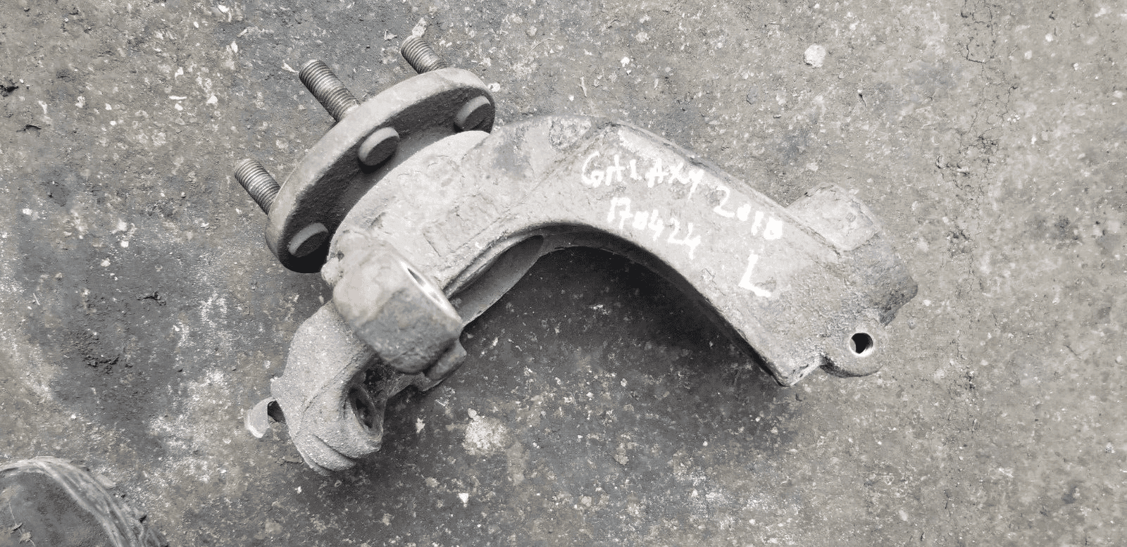 Ford Galaxy Mk3 2.0 2010 Front Left Passanger Side Wheel Hub |O - Image 3