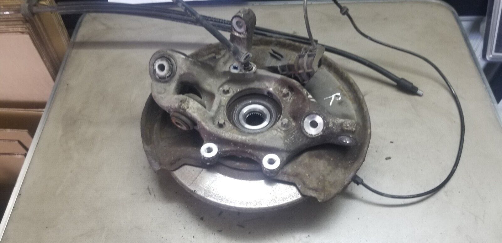 MERCEDES BENZ C CLASS W204 REAR RIGHT DRIVER SIDE WHEEL HUB BEARING 2011