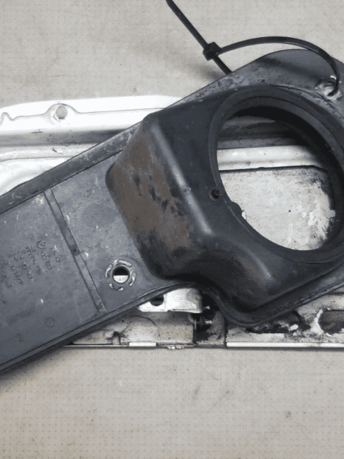 Mercedes Benz Sprinter Fuel Door A9067540234 Fuel Flap W906 2.1L 2015 |O