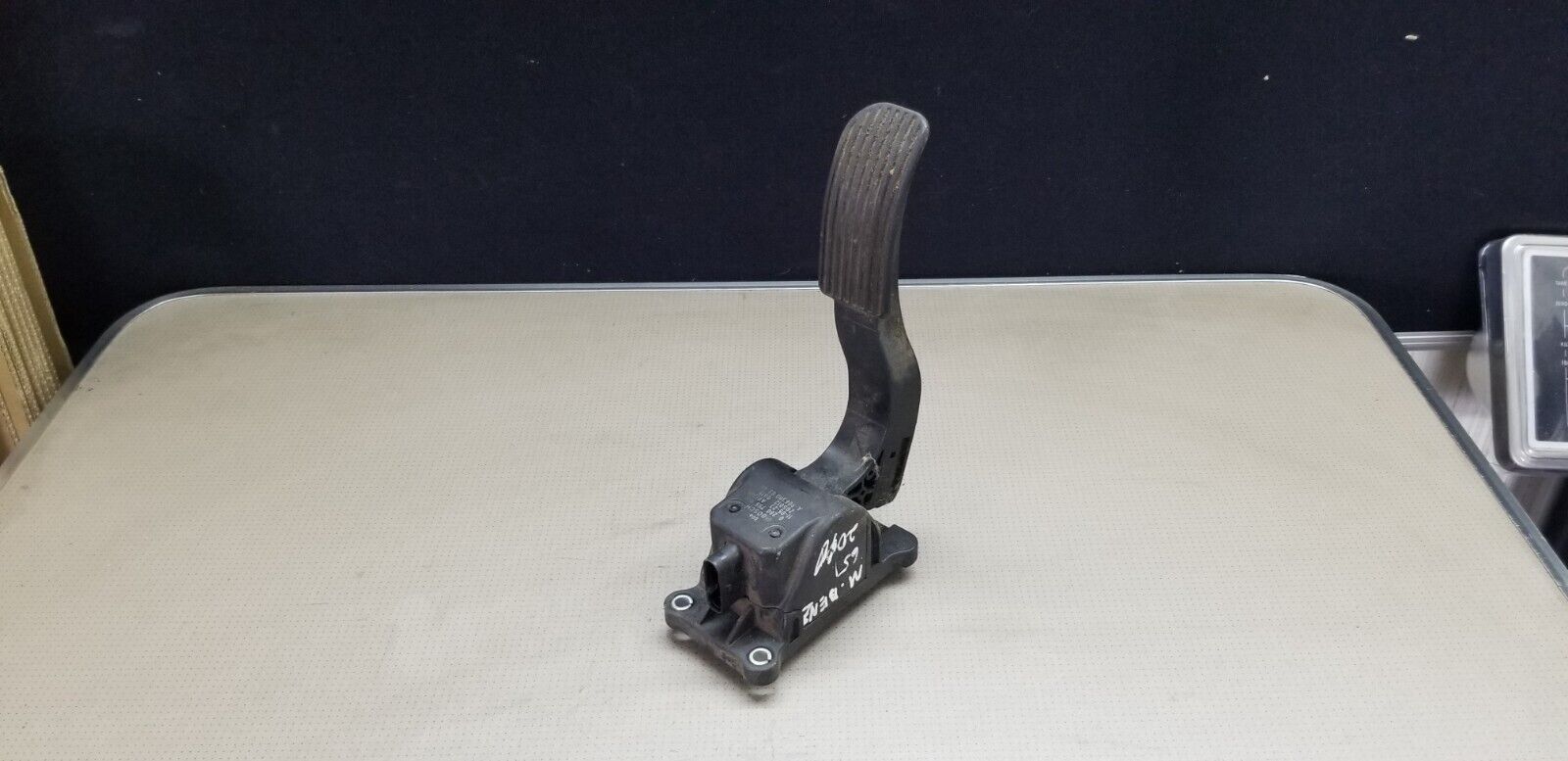 Mercedes Benz Sprinter W906 2010- Accelerator Throttle Pedal A9063000304 |O - Image 3