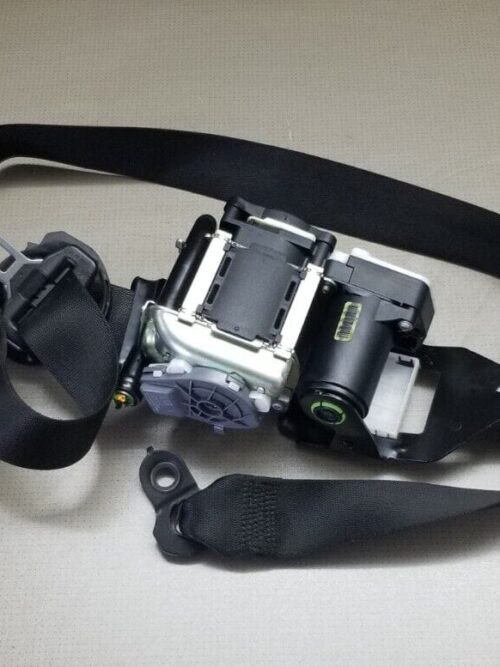 Mercedes Benz W212 E Class Facelift Front Seat Belt Left Side A2128600786