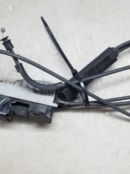 Mercedes Benz W212 E Class Front Bonnet Hood Lock A2128800160