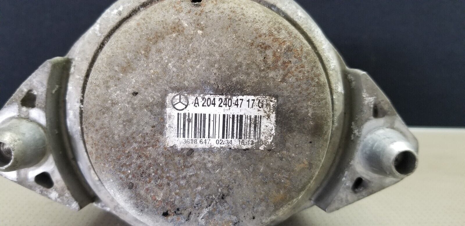 Mercedes E Class W212 Engine Mounting Right A 204 240 47 17 - Image 7