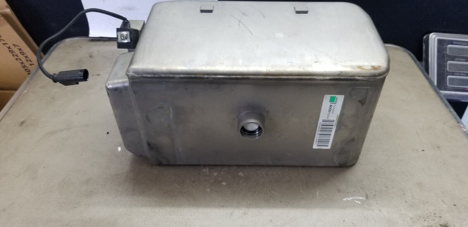 Mercedes E300 E-Class (S212) 2014 Hybrid Lithium Battery – A7893409801 - Image 4