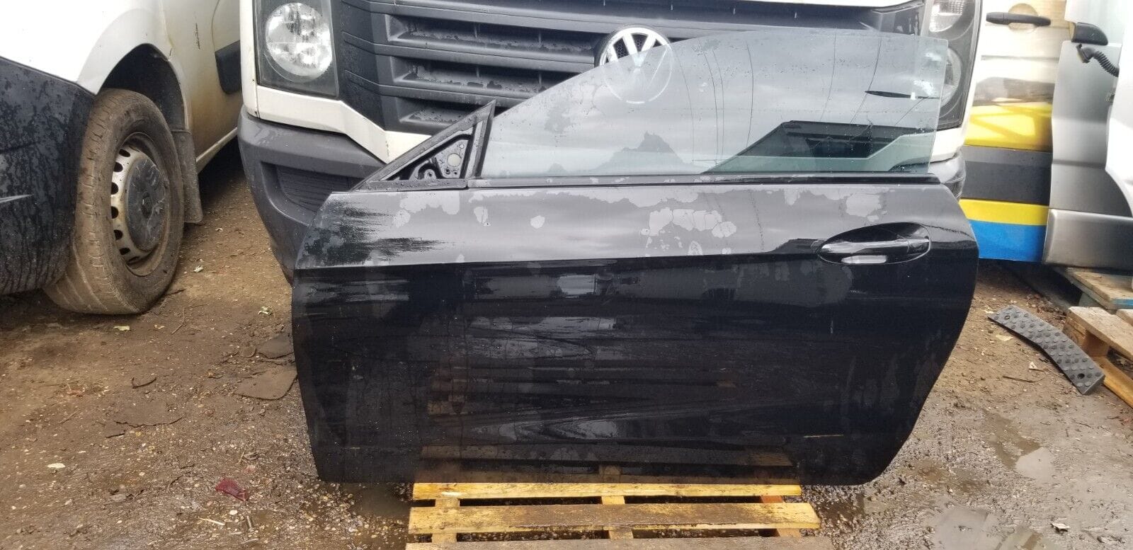 Mercedes Benz E350 Coupe W207 Front Left Side Door |O