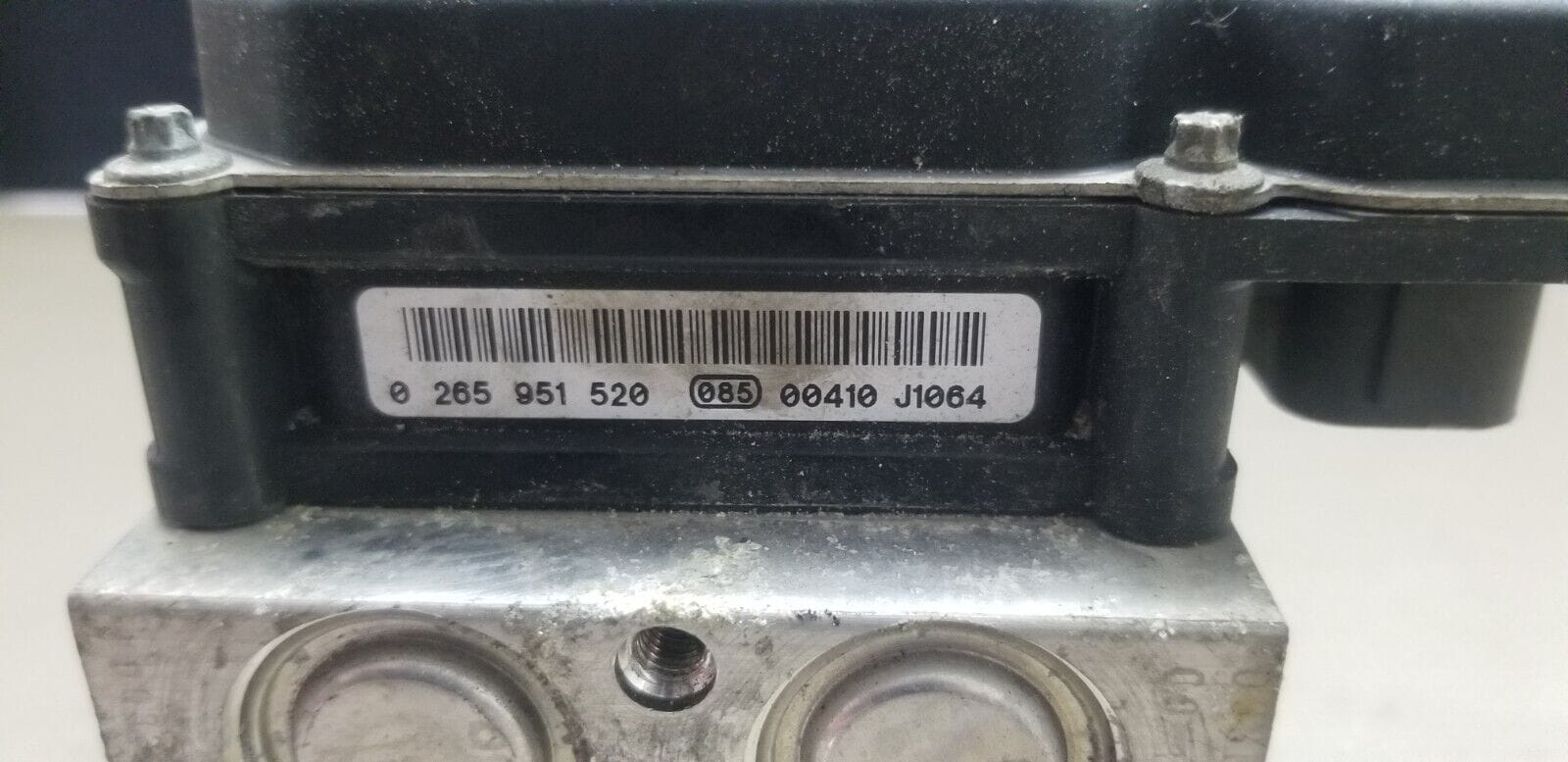 Mercedes Bnez Sprinter ABS Pump/Module 0265951520 A0074314612 - Image 4