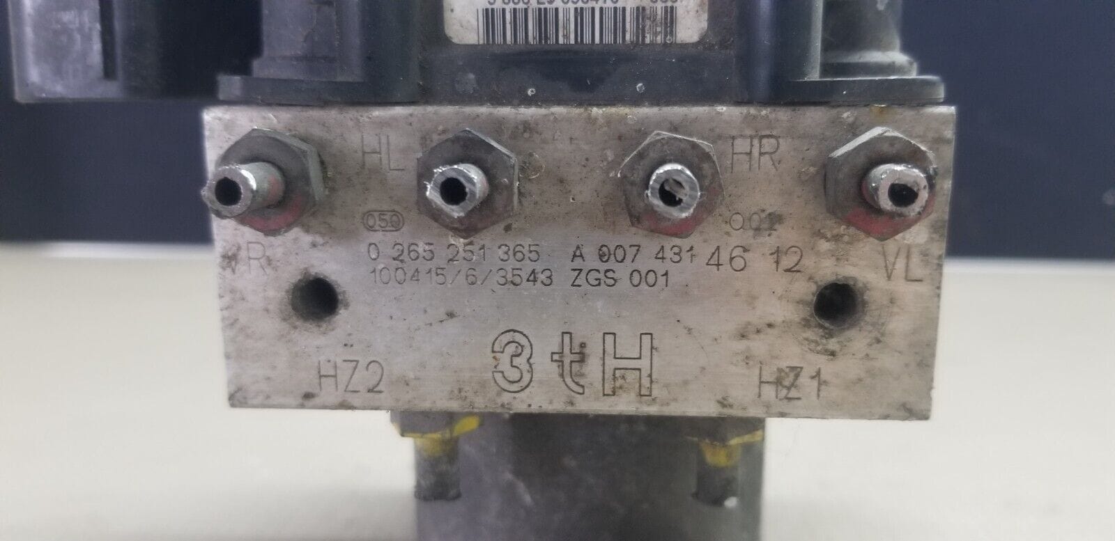 Mercedes Bnez Sprinter ABS Pump/Module 0265951520 A0074314612 - Image 6