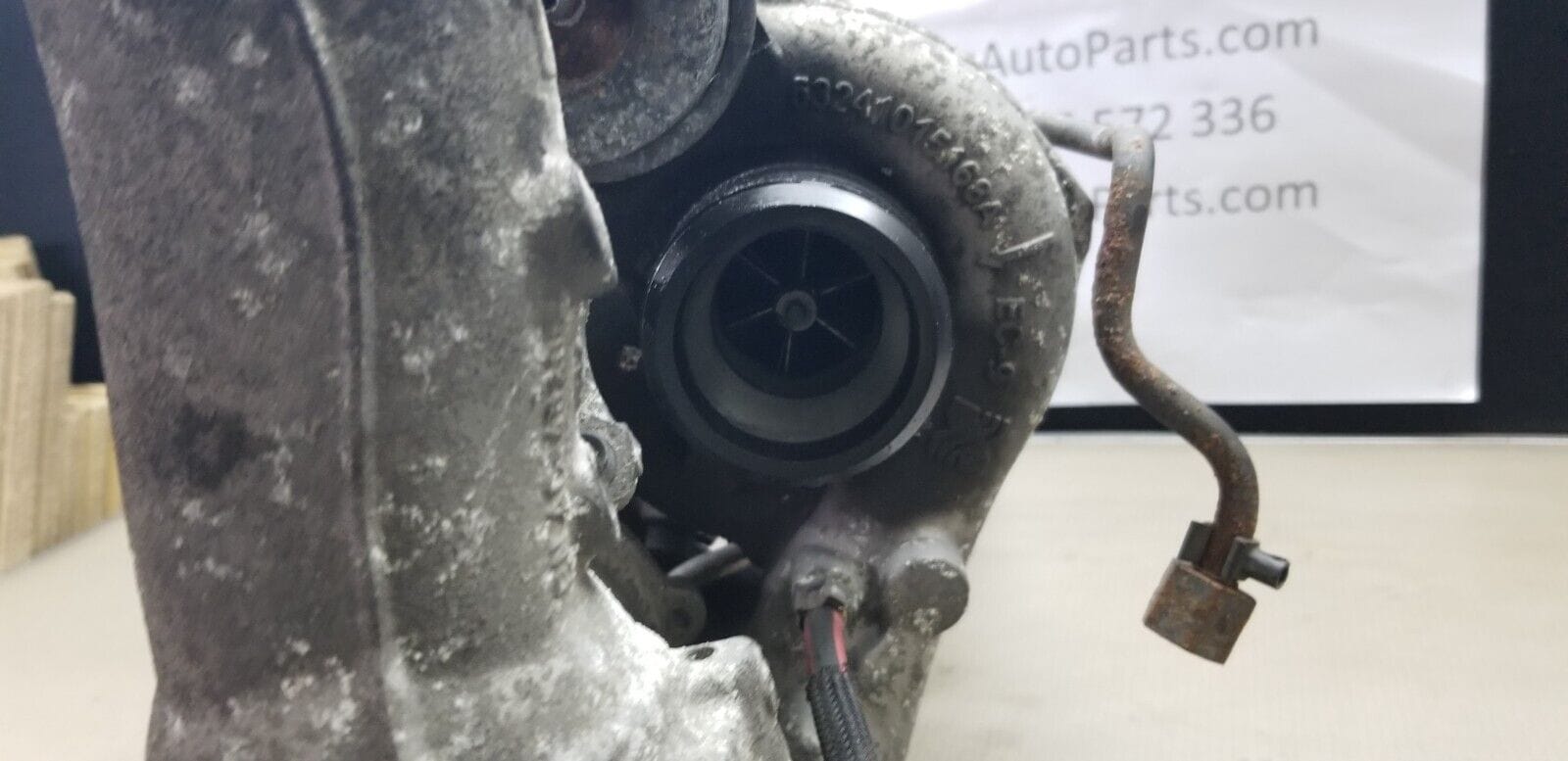 Mercedes Benz Sprinter Turbocharger 2.1D 651.955 Bi-Turbo 2014 - Image 4