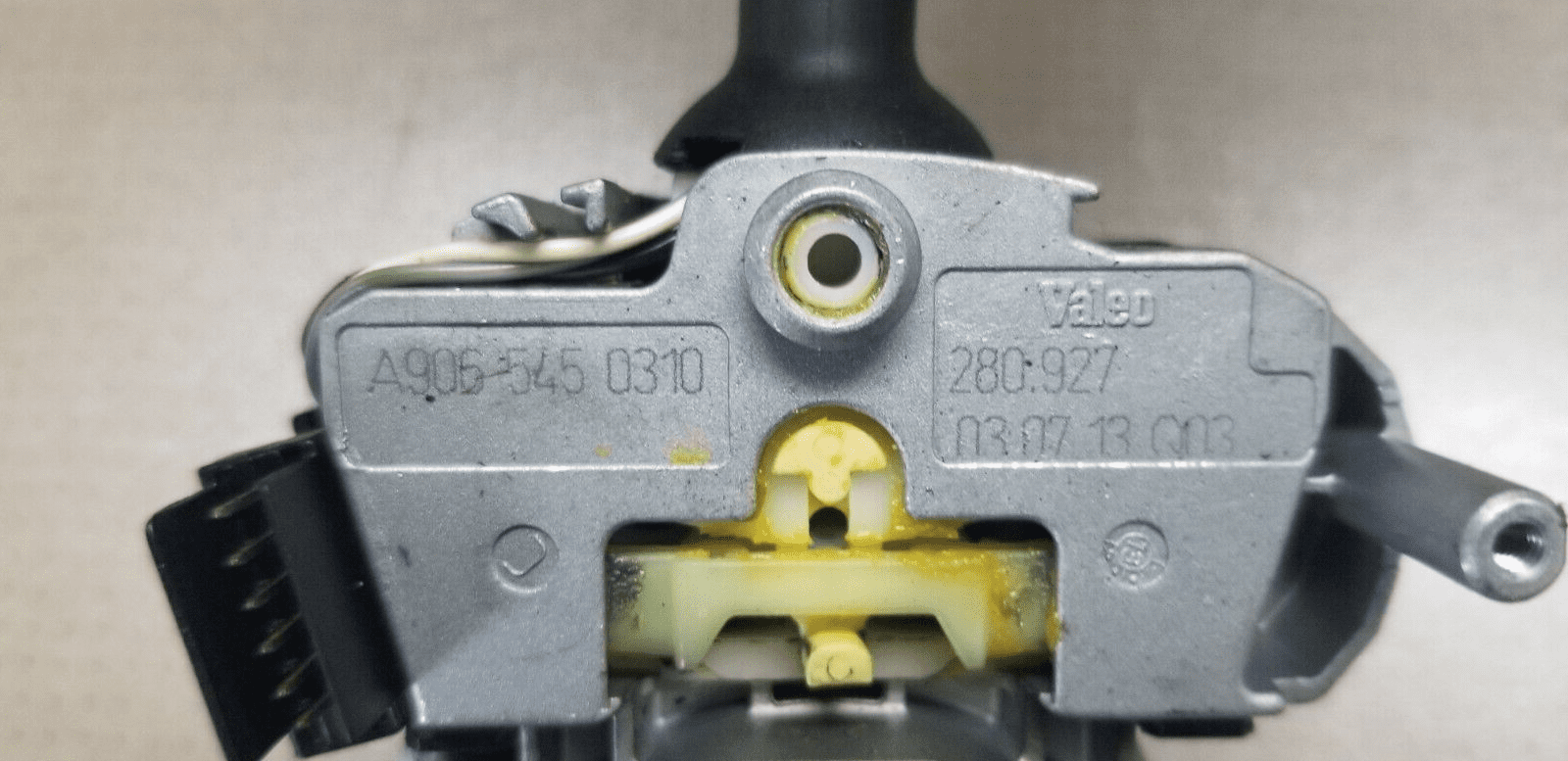 MERCEDES SPRINTER W906 2.1 INDICATOR AND WIPER STALK GENUINE A9065450310 - Image 4