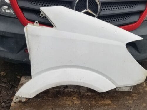 MERCEDES SPRINTER W906 FRONT DRIVER SIDE WHITE WING/FENDER  2007-2013