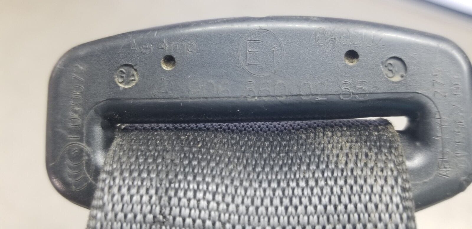 Mercedes-Benz Sprinter W906 Front Left N/S Seat Belt Black A9068600285 - Image 6