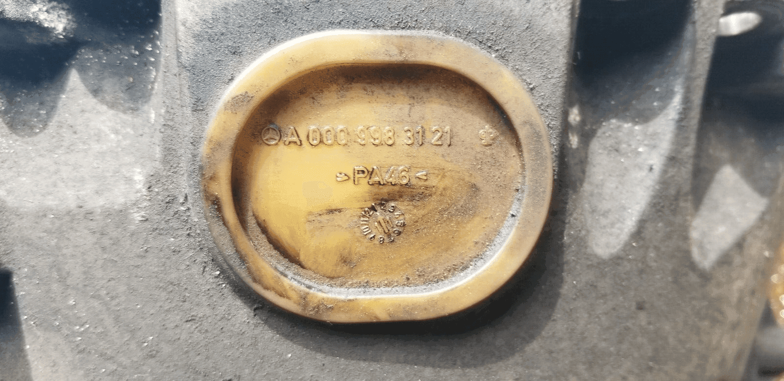 Mercedes Benz W204 Automatic Gearbox A2042703705 - Image 4