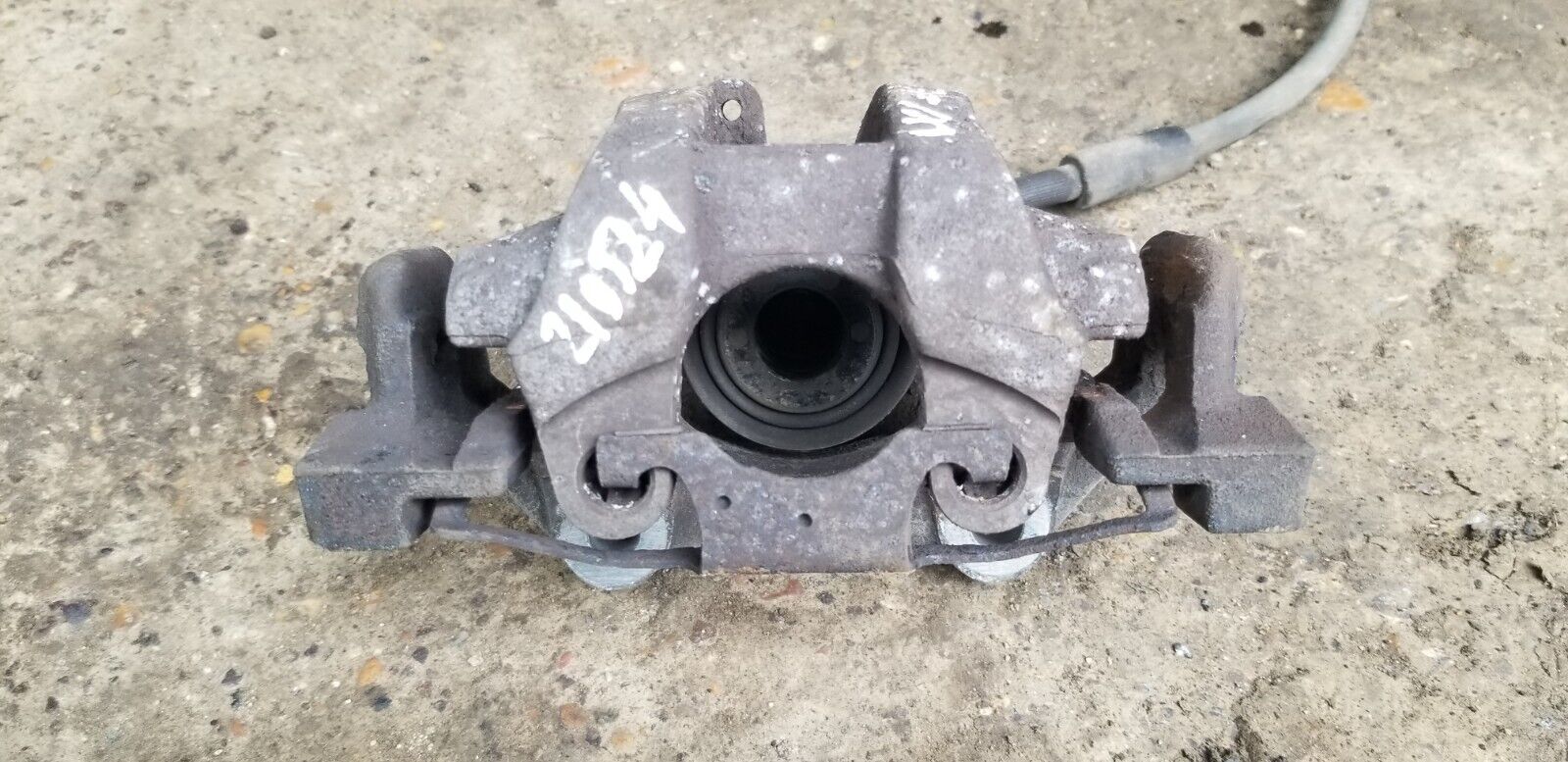 Mercedes E CLASS REAR BRAKE CALIPER LEFT REAR W212 2015 E220 CDI BRAKE CALIPER - Image 3