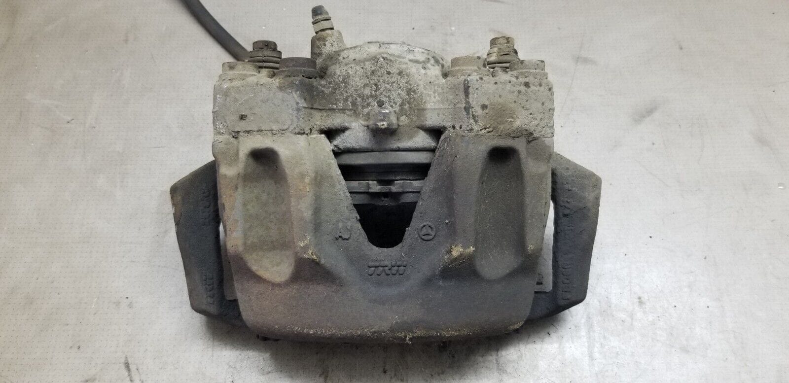 Mercedes E Class C207 E250 2.1 CDI Front Brake Caliper Passenger Side