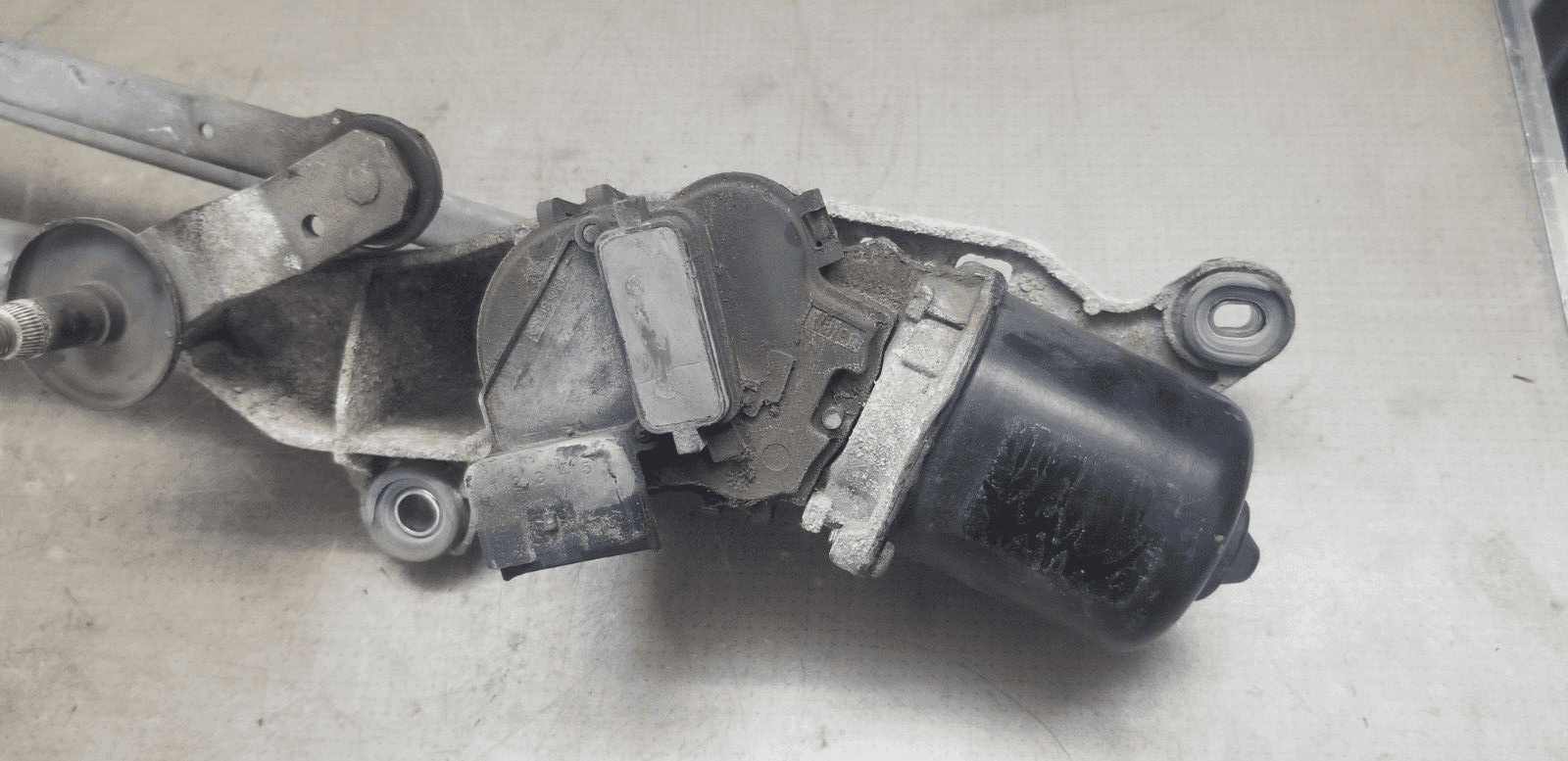 NISSAN QASHQAI WIPER MOTOR & LINKAGE FRONT 2006-2014 MK1 J10 54527711 - Image 3