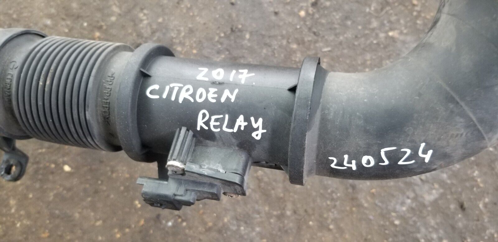 Peugeot Boxer 3 435 2017 2.0 HDI 2Mf Air Intake Pipe 1387181080 - Image 3