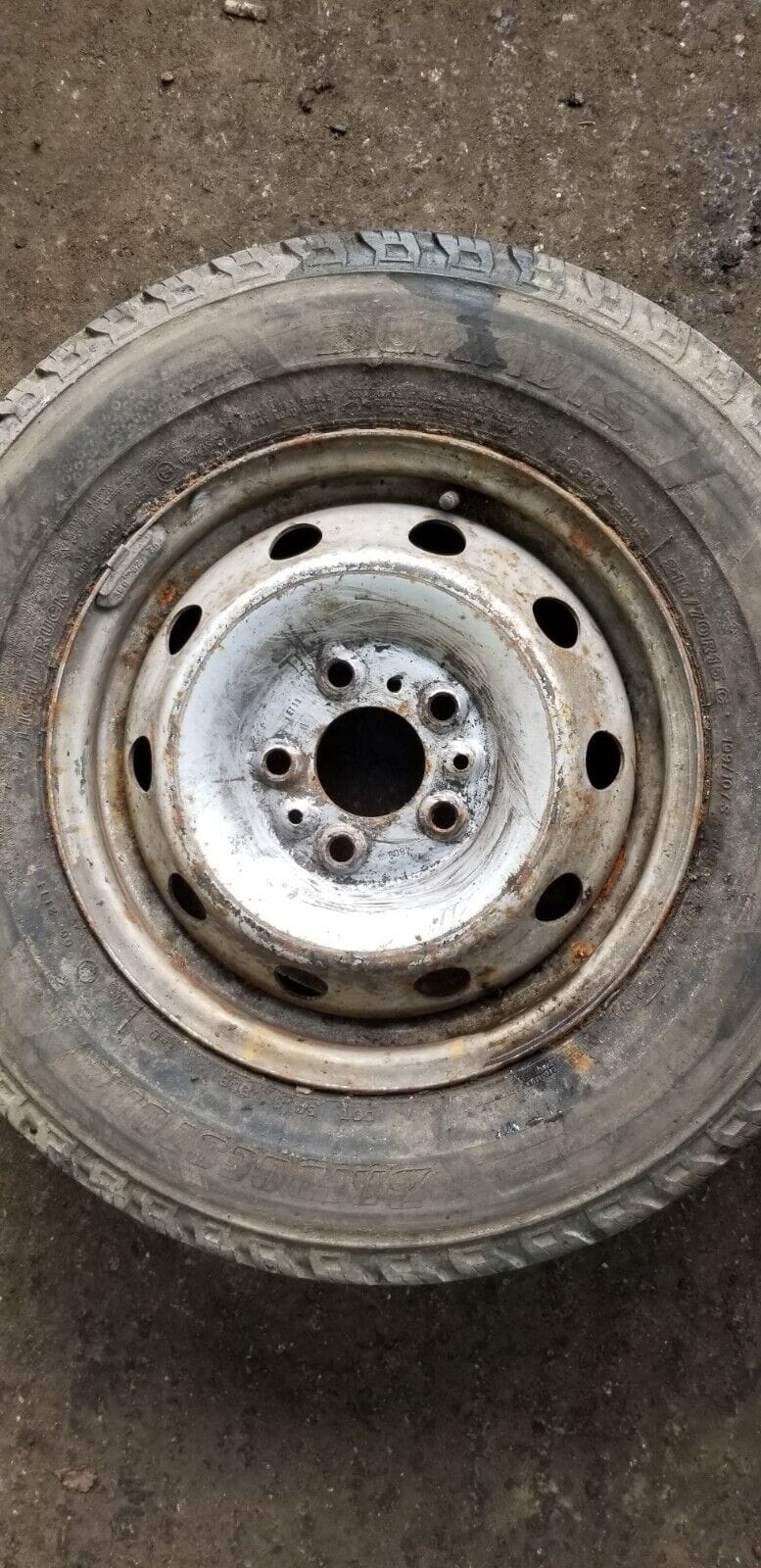 Peugeot Boxer / Relay 15" Steel Wheel and Tyre Bridgestone 215/70/R15C - Image 2