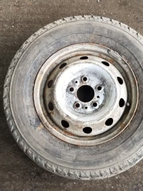 Peugeot Boxer 15 inch steel wheel and tyre complete view